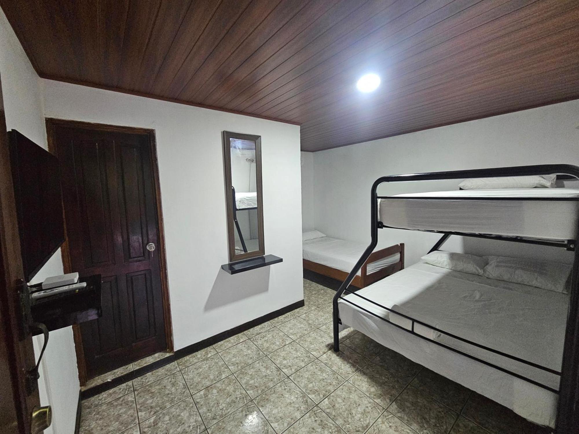 Hotel Luna Liberiana מראה חיצוני תמונה